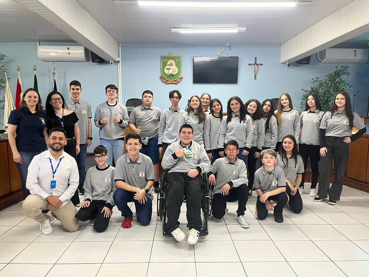 Vereadores Mirins realizam 5ª Sessão Ordinária e participam de curso sobre Comunicação Empresarial