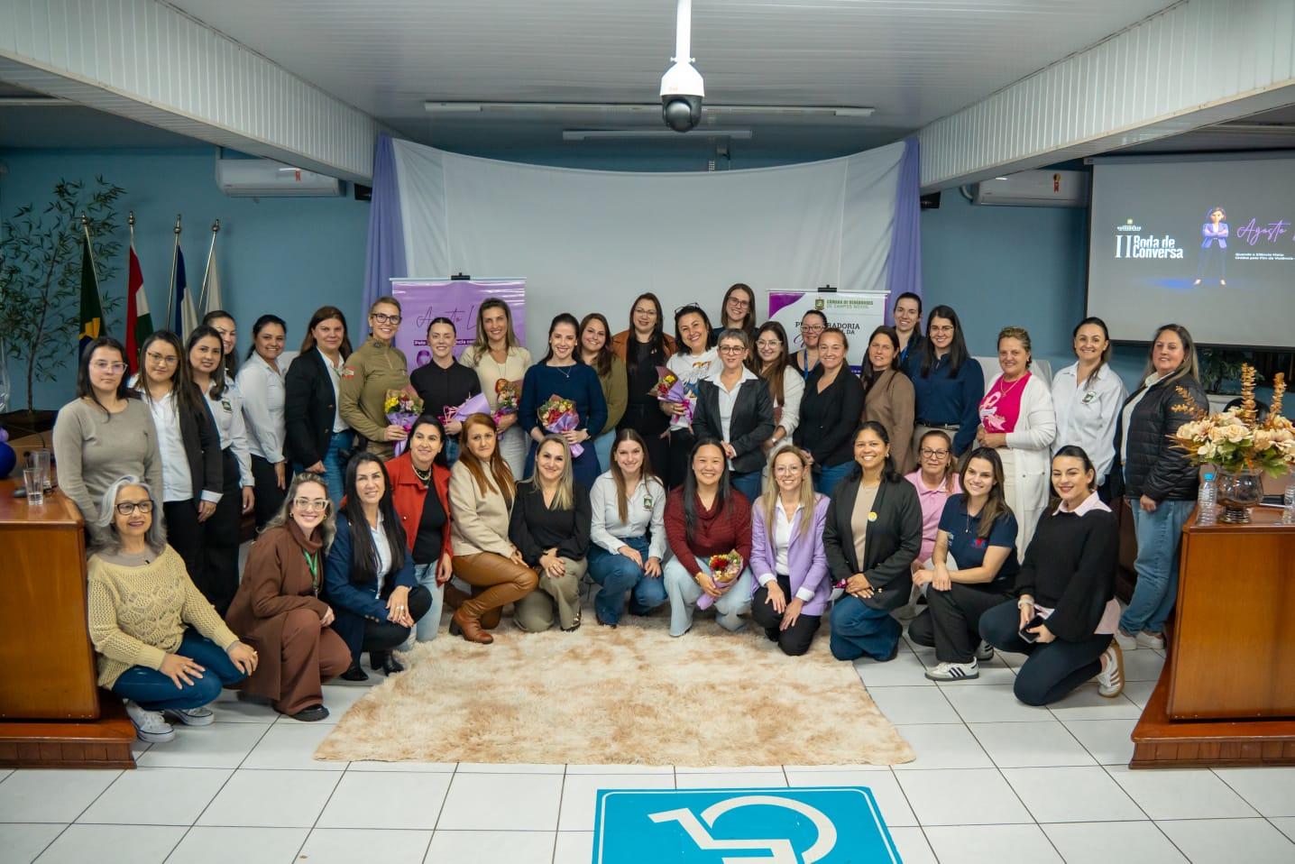 Procuradoria Especial da Mulher promove Roda de Conversa e reforça a importância da prevenção à violência contra a mulher